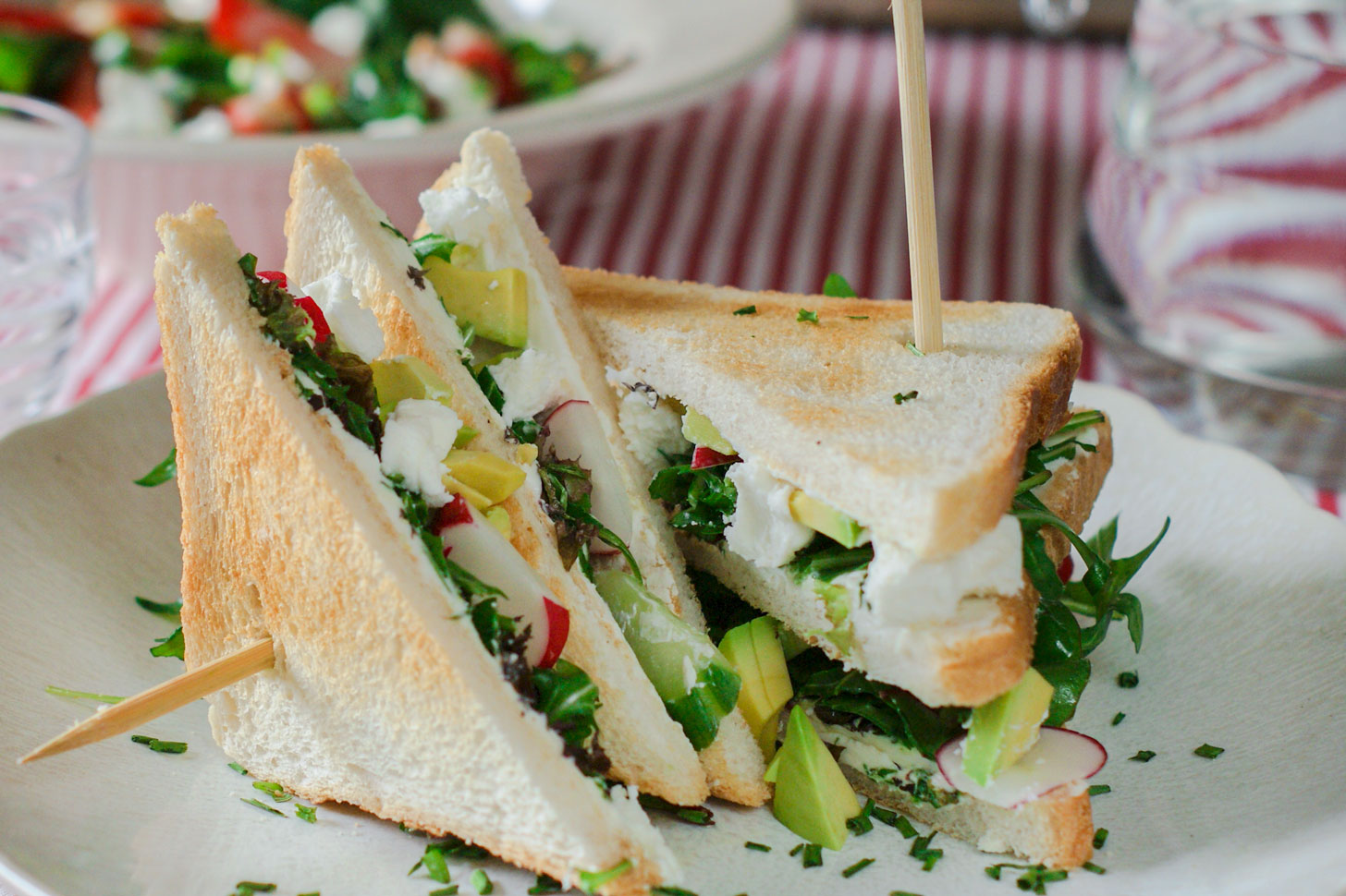 Club sandwich au fromage de chèvre